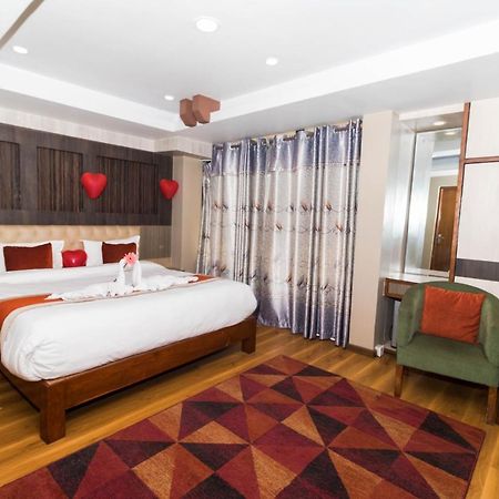 Hotel Marinha Kathmandu Exterior photo