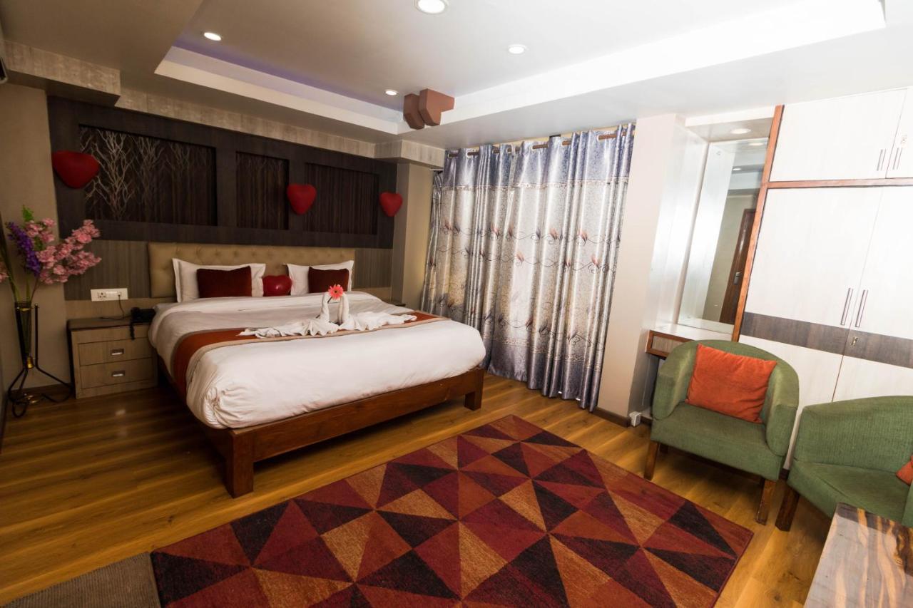 Hotel Marinha Kathmandu Exterior photo