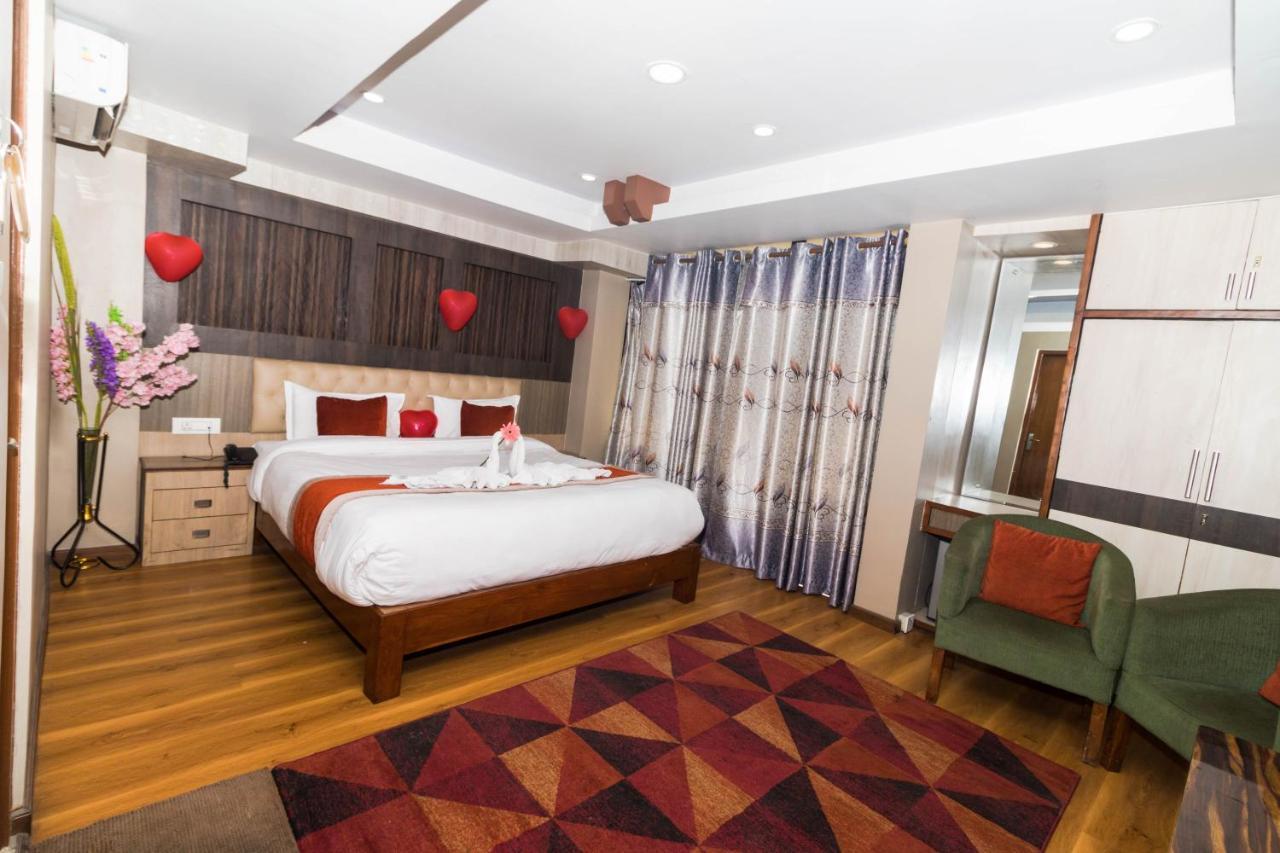 Hotel Marinha Kathmandu Exterior photo
